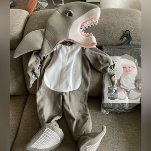 12-18 months infant shark costume